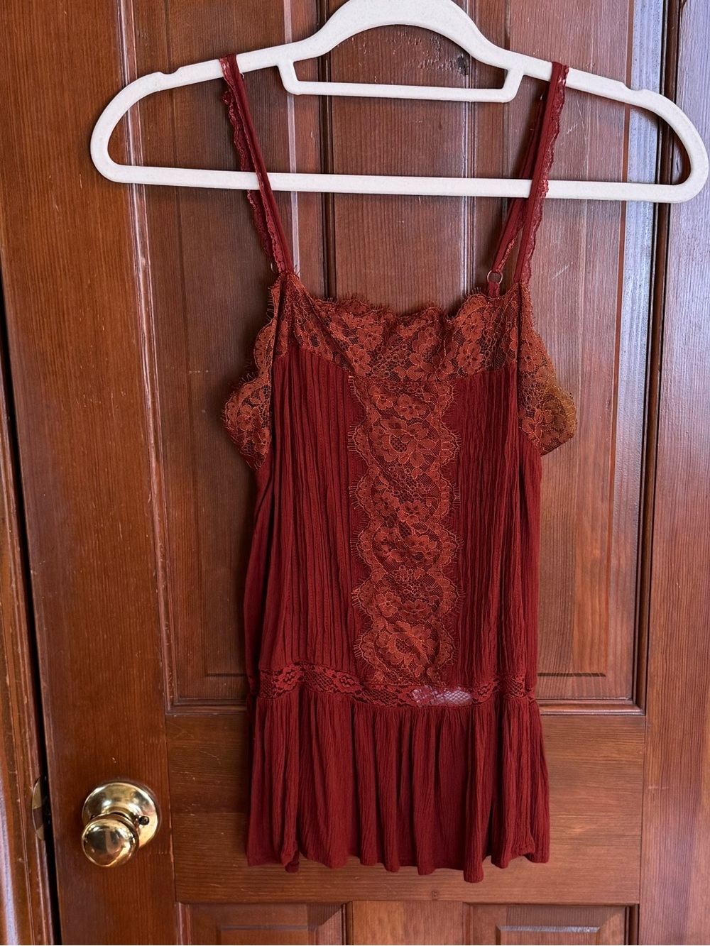 American Eagle Outfitters Rust Lace-Trimmed Cami